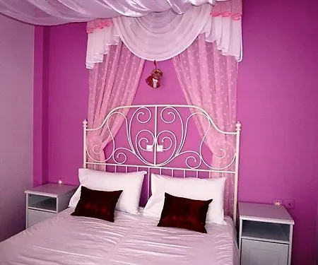 Atalos Hotell 3*